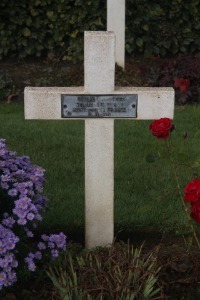 Aubigny Communal Cemetery Extension - Esnault, Fernand